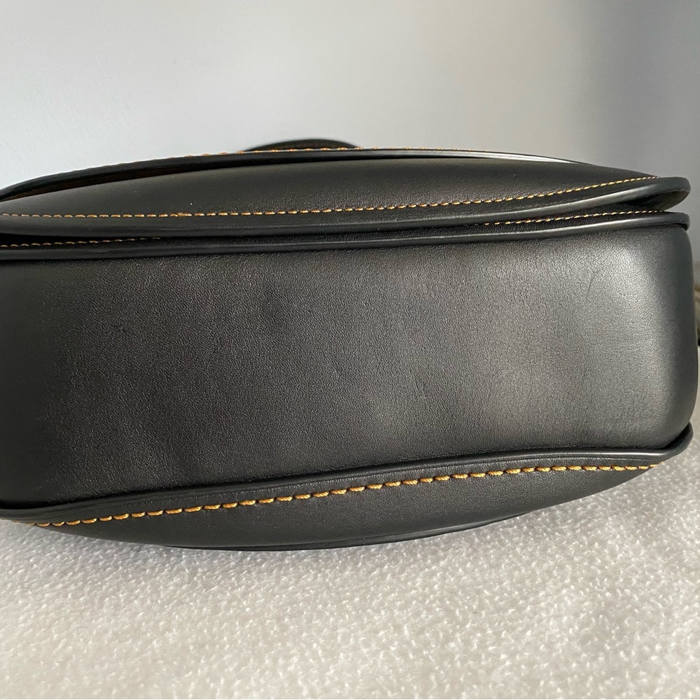 Coach 1941 Saddle Bag with contrasting stitching & matching 1941 Turnlock Wallet - Picture 5 of 16
